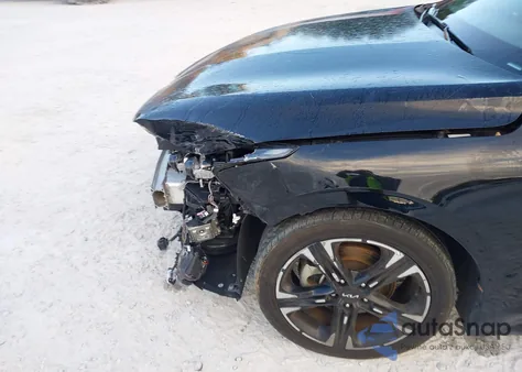 2022 Kia K5 Gt-Line z USA, uszkodzony, nr VIN 5XXG64J20NG118902